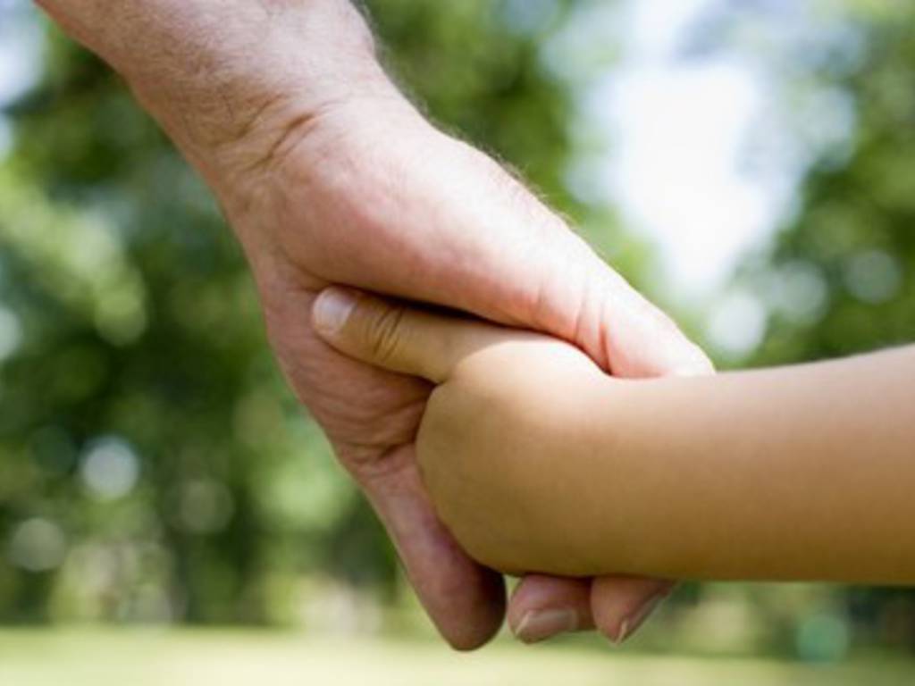 L'Aquila, un Vecchio e un Bambino