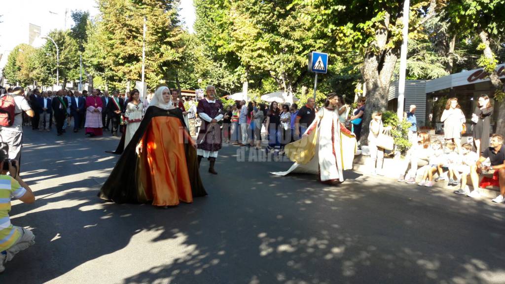 perdonanza 2016: corteo del 28 agosto