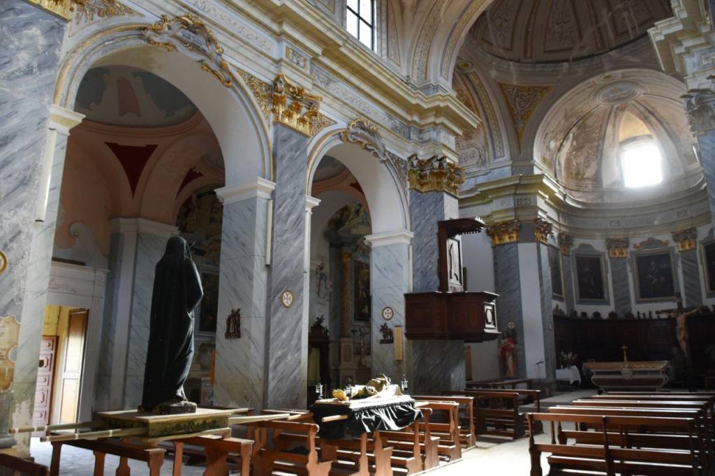 Montereale, opere salvate da chiesa danneggiata
