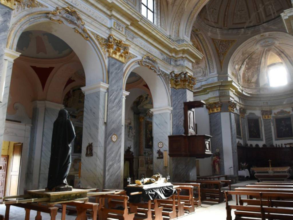 Montereale, opere salvate da chiesa danneggiata