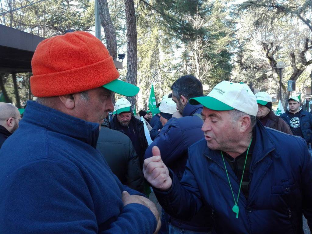 Consiglio regionale 27 dicembre: bilancio e proteste degli agricoltori