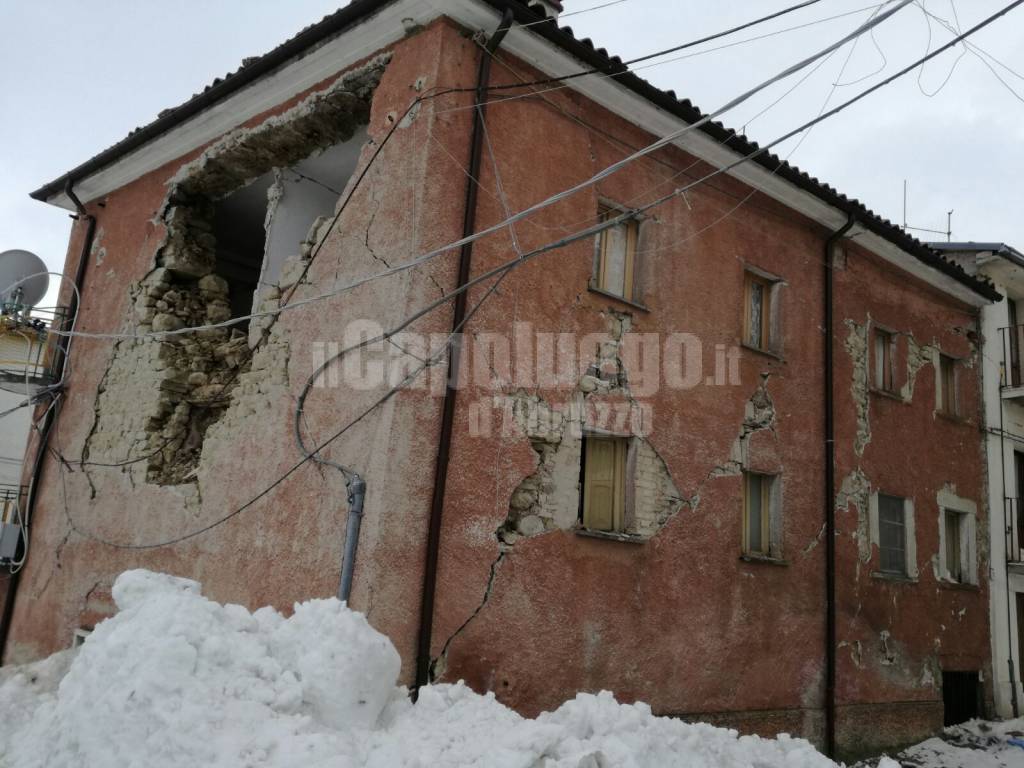 campotosto, foto post terremoto 18 gennaio