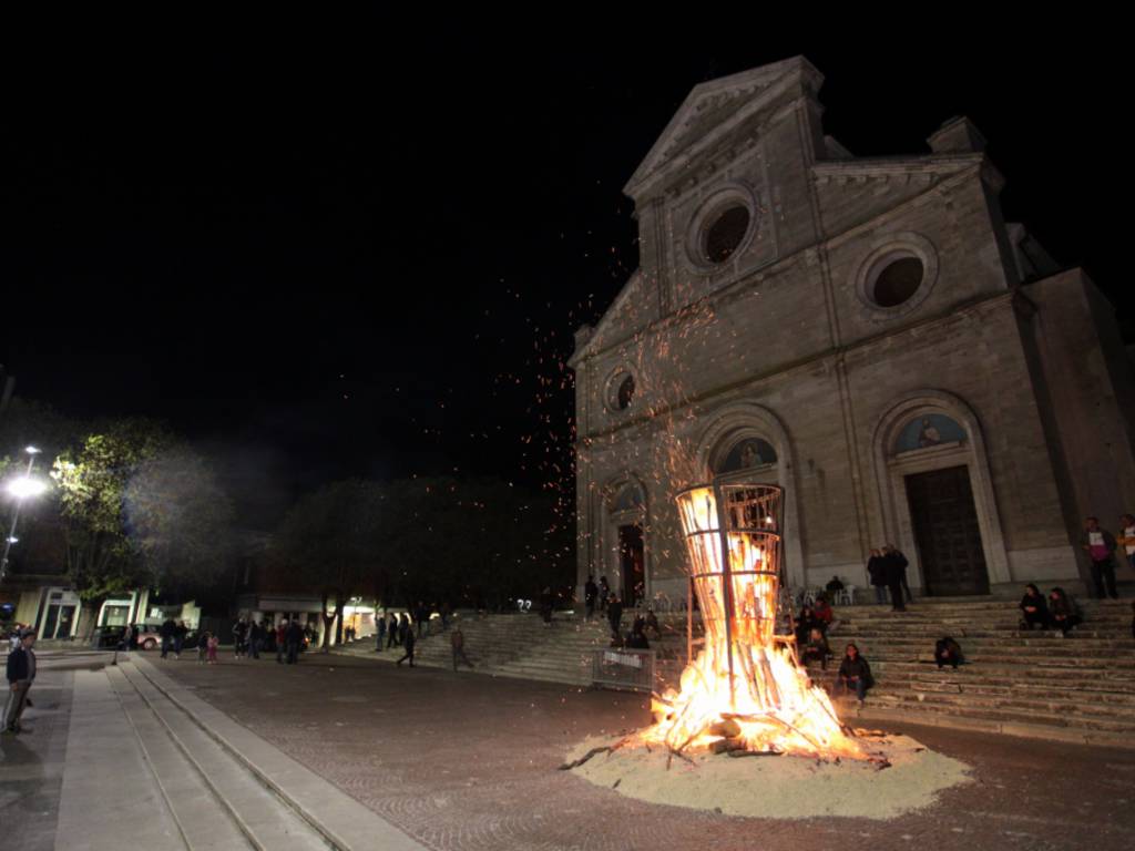 focaraccio piazza risorgimento avezzano