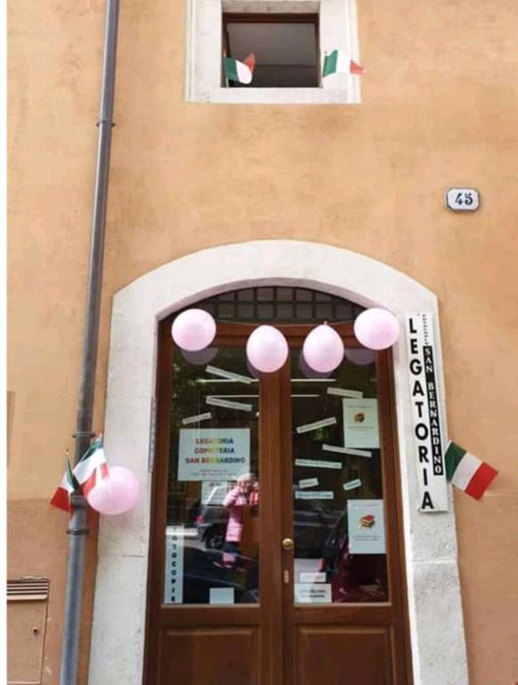 L'AQUILA ROSA GIRO