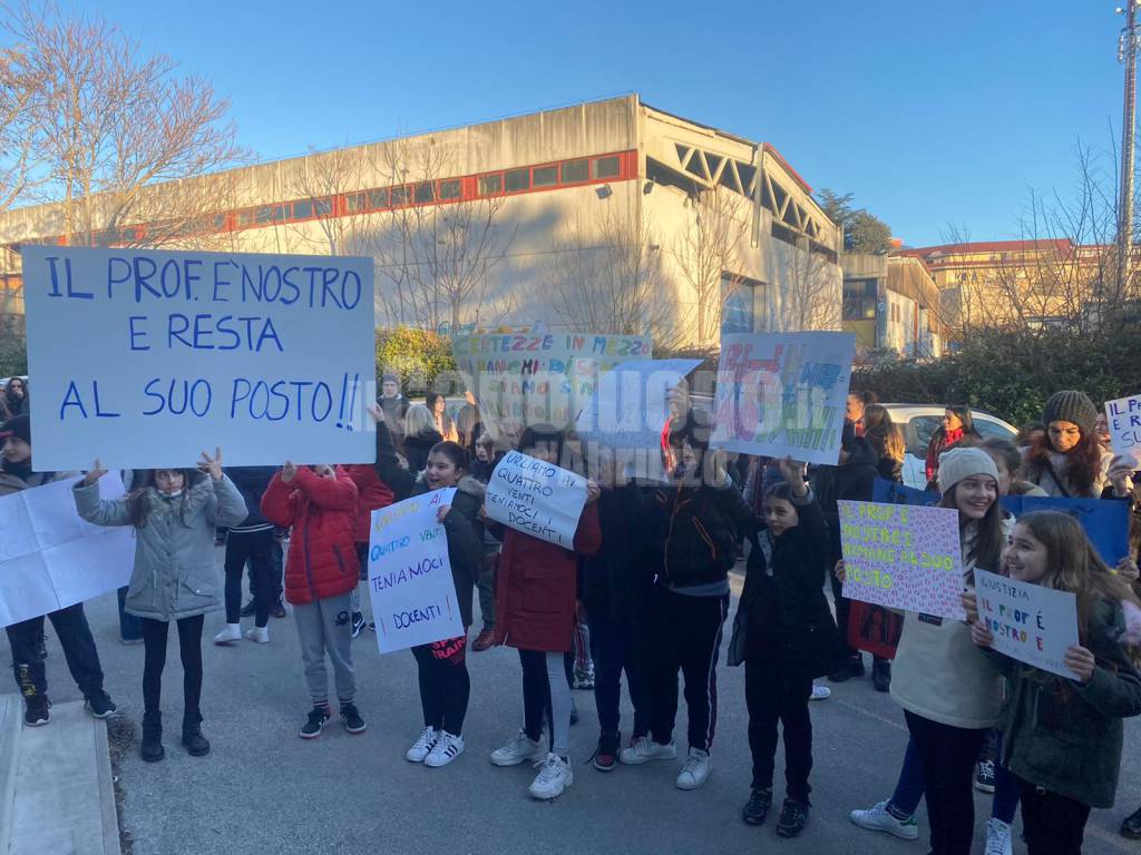 dimensionamento scolastico protesta