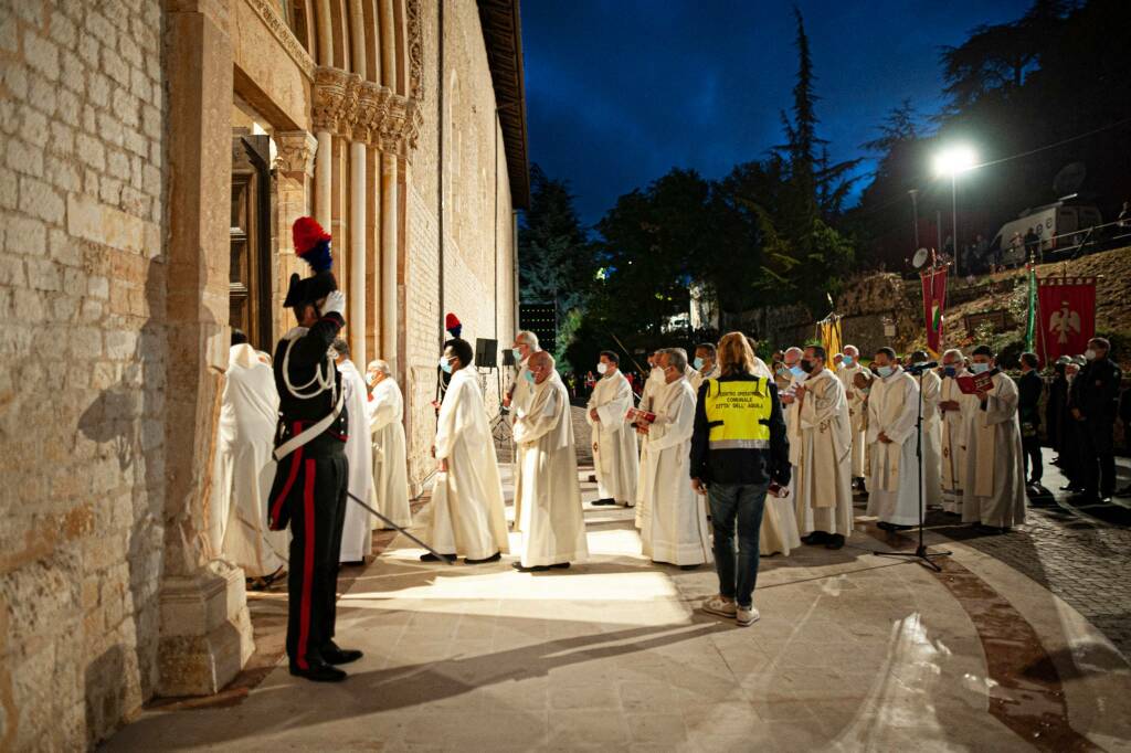 corteo della bolla 2021 apertura porta santa