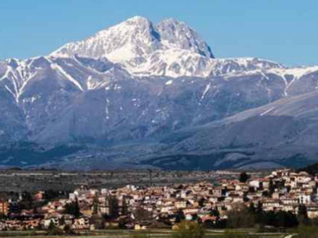 rocca di mezzo