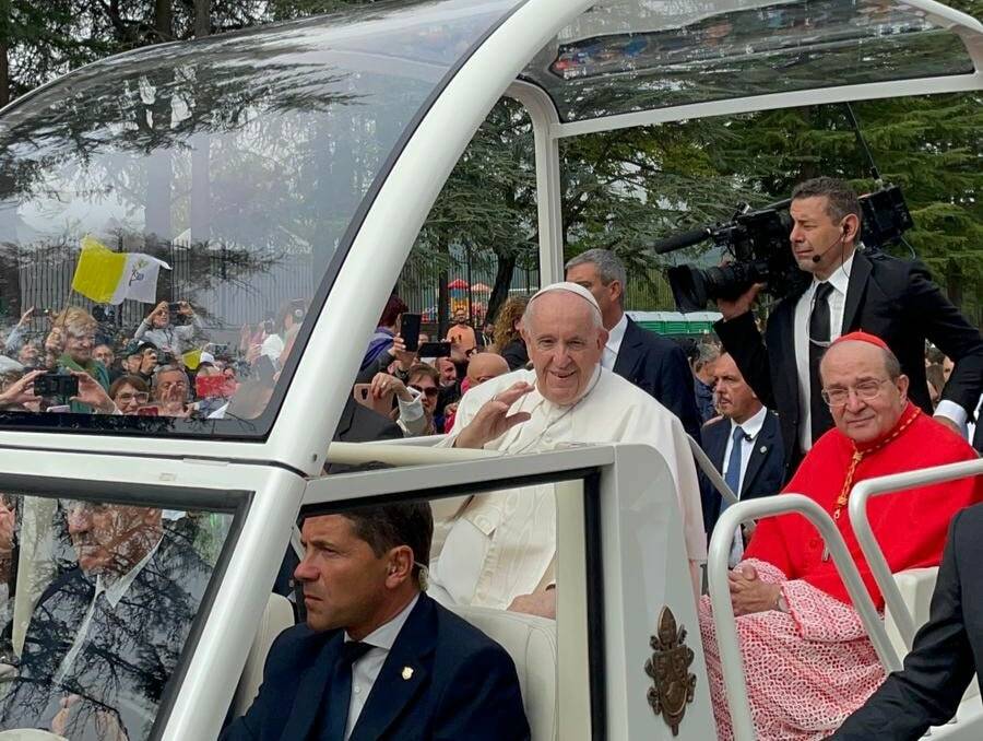 papa francesco a l'aquila