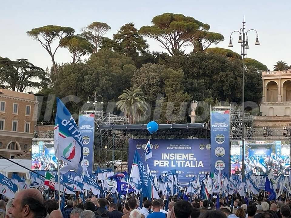 Fratelli d'italia a Roma, comizio conclusivo 