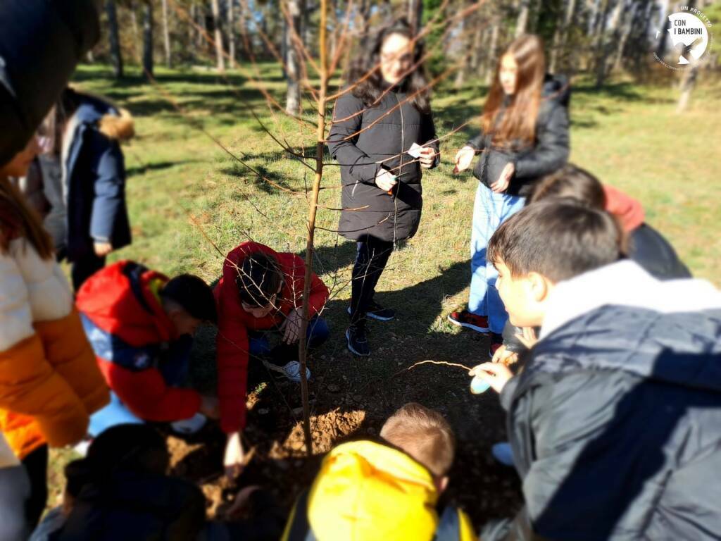 inaugurato percorso botanico sensoriale avezzano