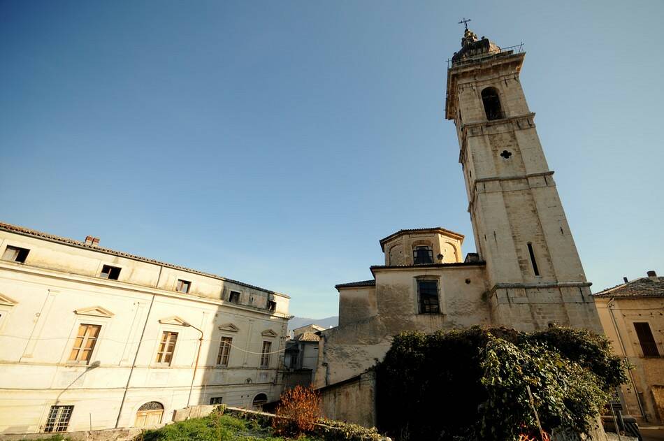  100-chiese-da-salvare-appello-Mons-Fusco-per-Santa-Maria-della-Pace-a-Capestrano